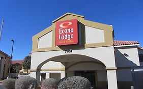 Econo Lodge Inn&Suites